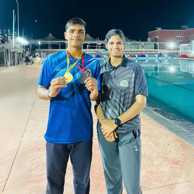 advanced academy Swimming champion (2)