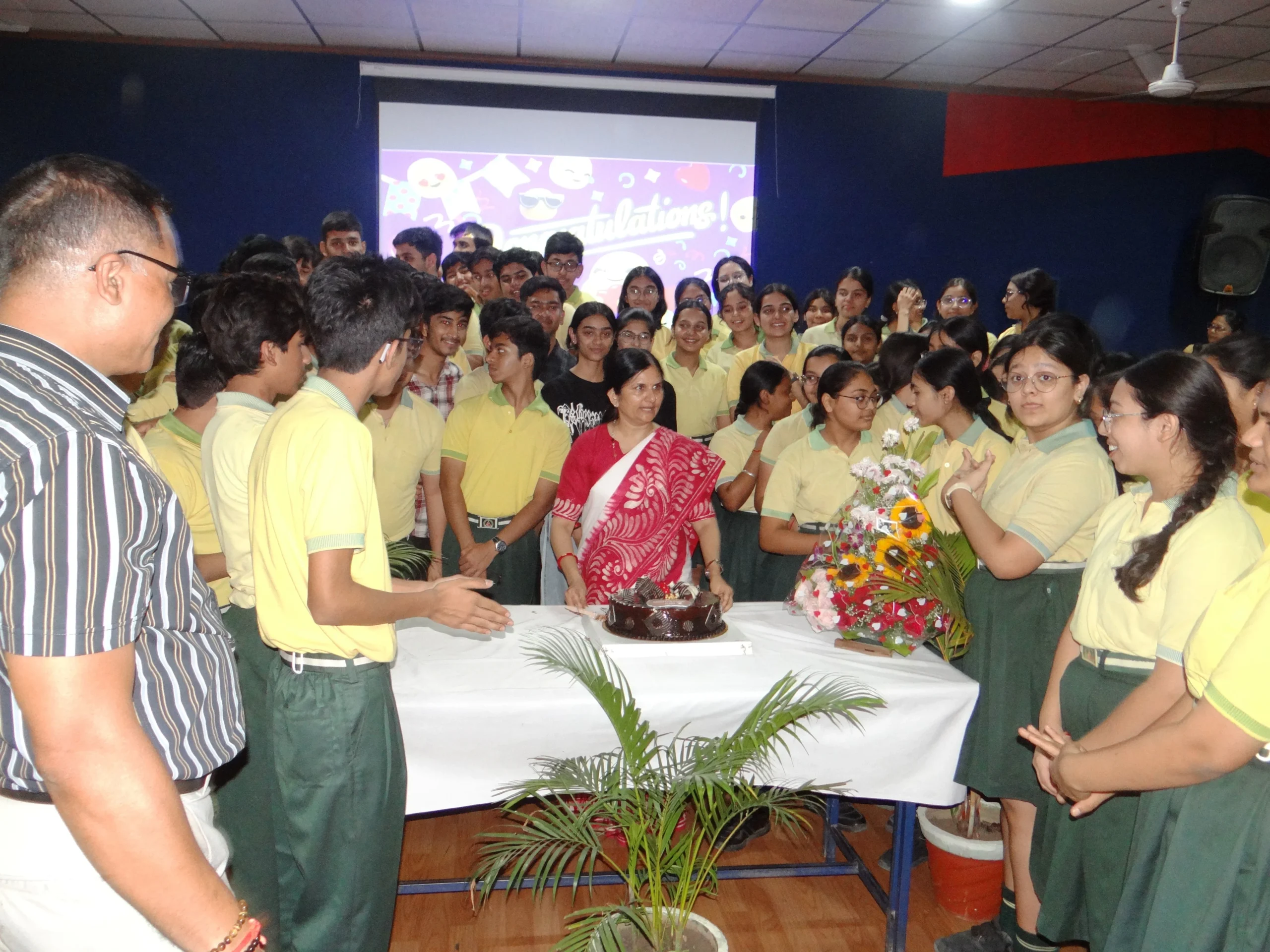 f9o0ghk37yab76azj2rc